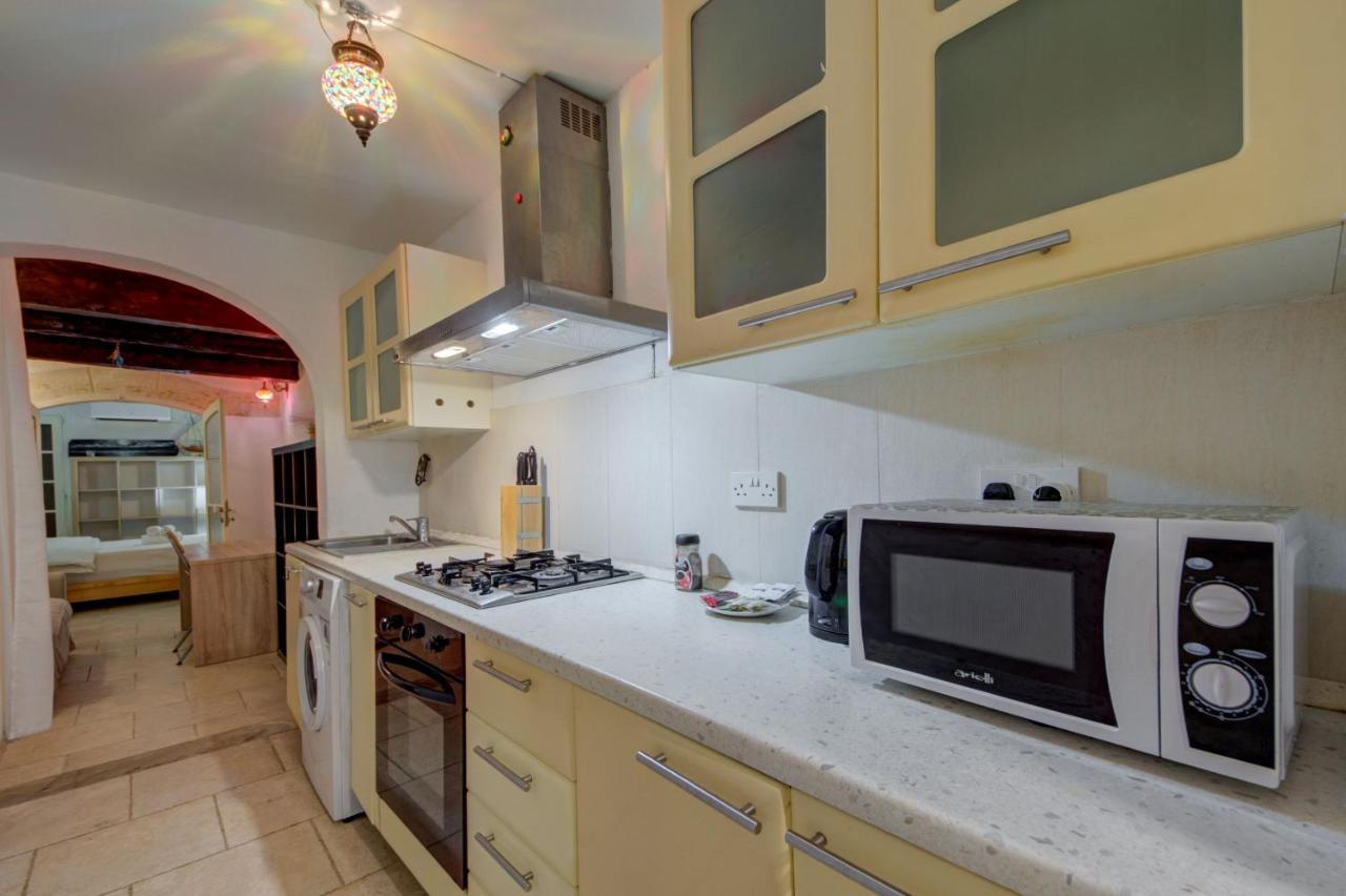 Victory View One Bedroom Apartment Валетта Экстерьер фото